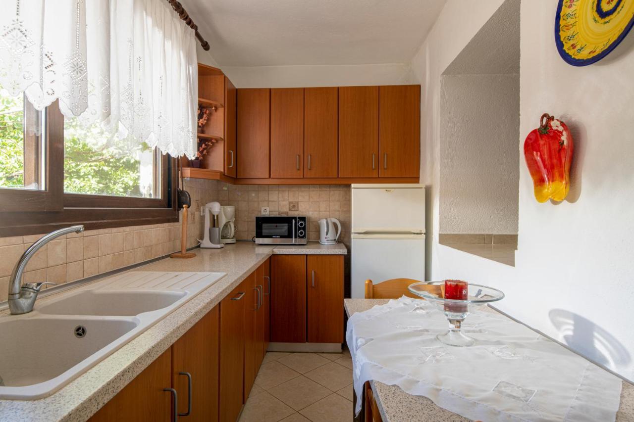 Thodoros Apartment ซีเกีย ภายนอก รูปภาพ