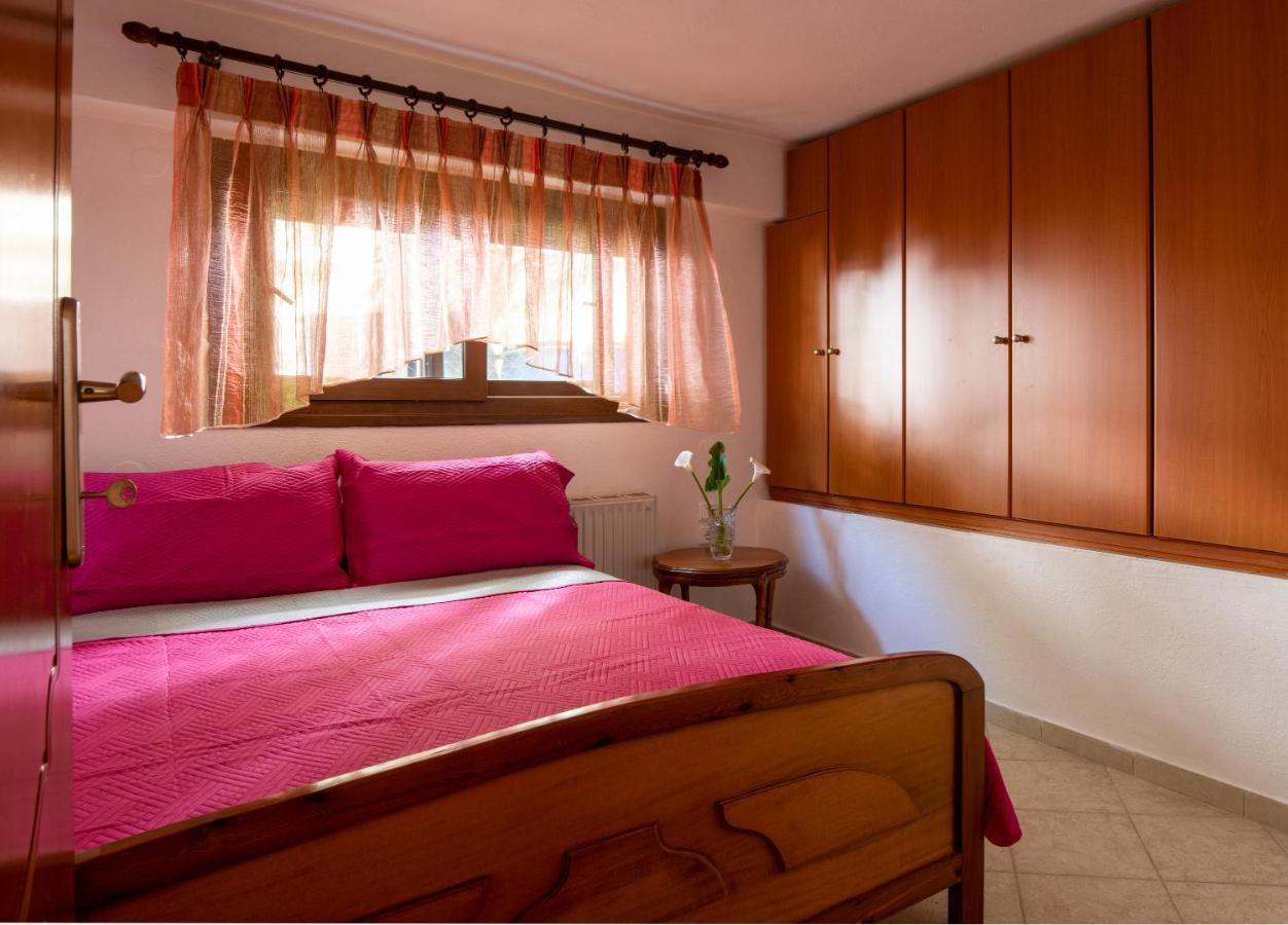 Thodoros Apartment ซีเกีย ภายนอก รูปภาพ